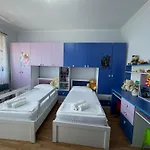 Spacious & Cozy Family Near Sanatorium Διαμέρισμα