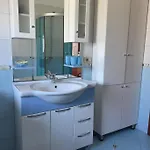 Spacious & Cozy Family Near Sanatorium Apartamento Tirana