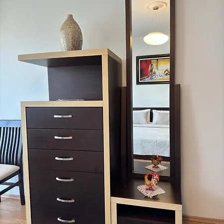 Spacious&cozy Family Near Sanatorium Tirana