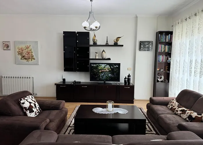 Spacious&cozy Family Near Sanatorium Tirana